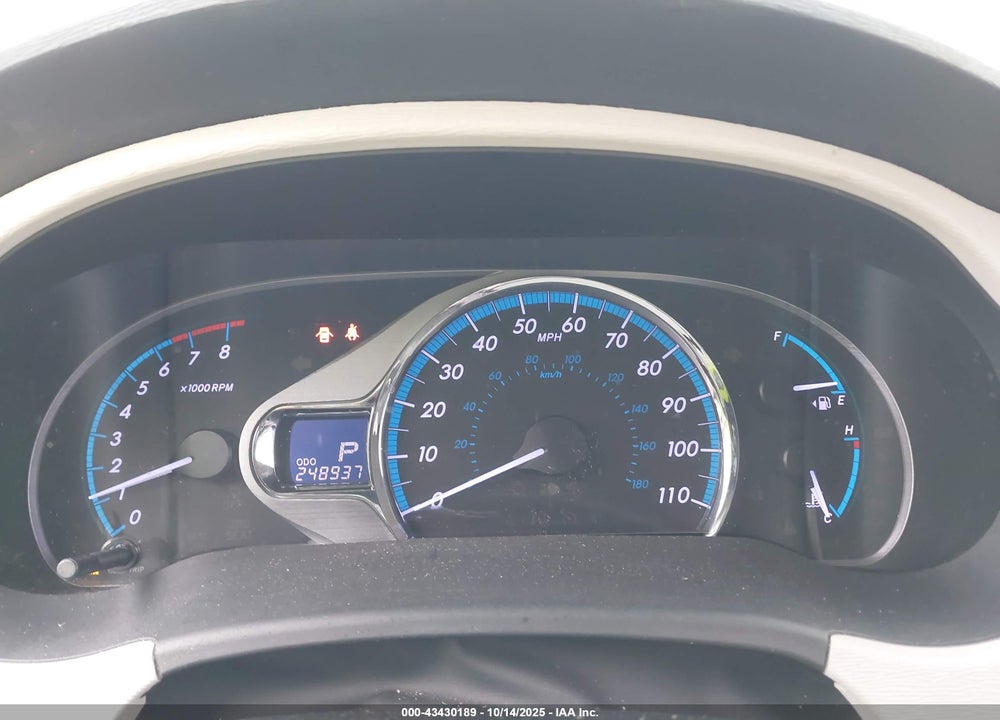 2011 TOYOTA SIENNA XLE V6 VIN: 5TDYK3DC7BS006798