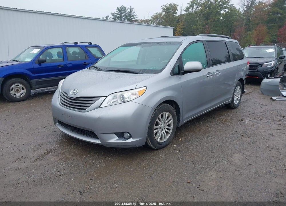 2011 TOYOTA SIENNA XLE V6 VIN: 5TDYK3DC7BS006798