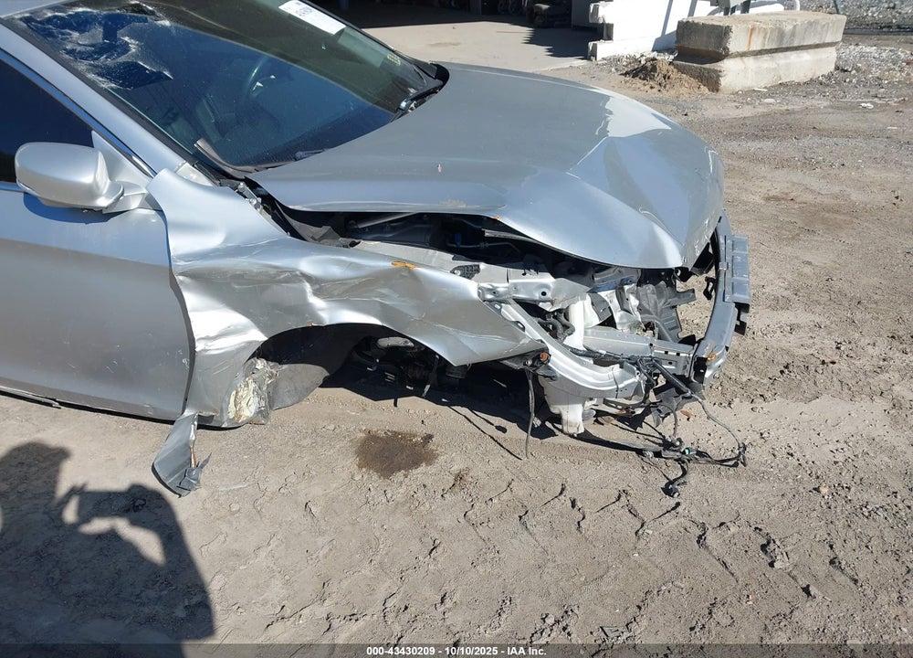 2015 HONDA ACCORD EX-L V-6 VIN: 1HGCR3F82FA021289