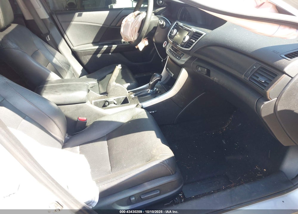 2015 HONDA ACCORD EX-L V-6 VIN: 1HGCR3F82FA021289