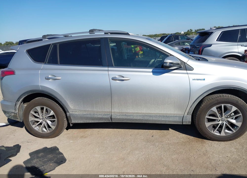 2016 TOYOTA RAV4 HYBRID XLE VIN: JTMRJREV6GD047257