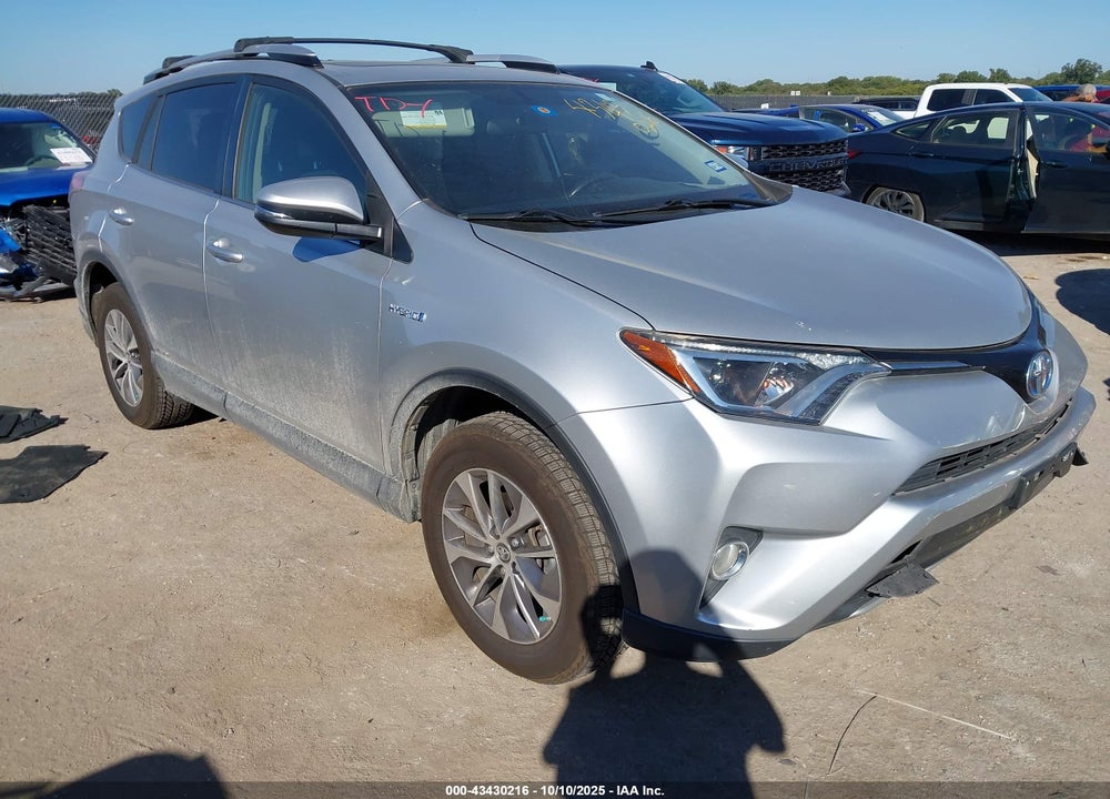 2016 TOYOTA RAV4 HYBRID XLE VIN: JTMRJREV6GD047257