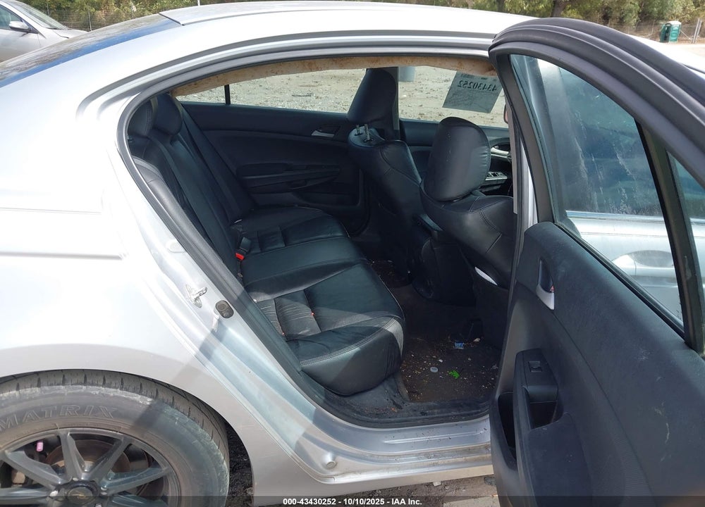 2012 HONDA ACCORD 2.4 SE VIN: 1HGCP2F68CA017824