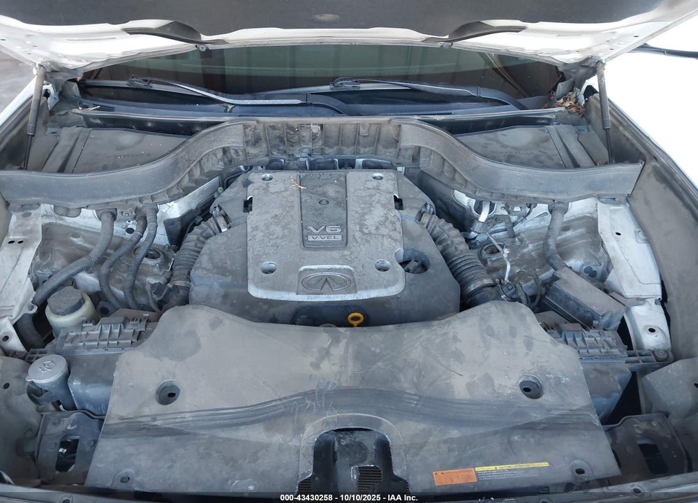 2016 INFINITI QX70 VIN: JN8CS1MW3GM750320