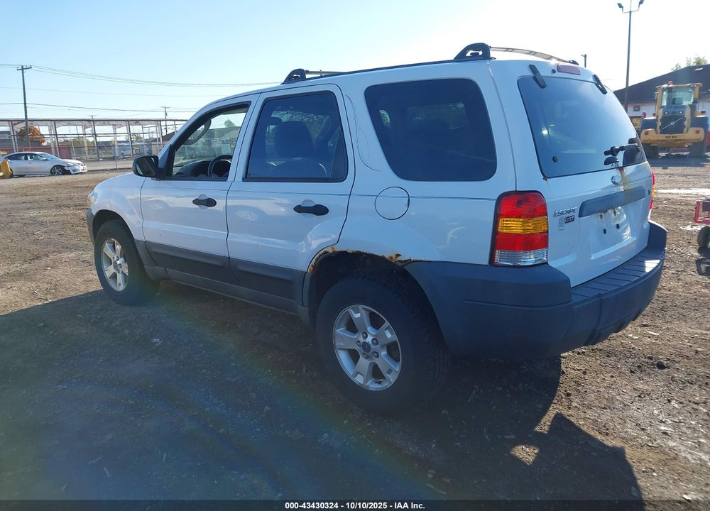 2005 FORD ESCAPE XLT VIN: 1FMYU931X5KC70229