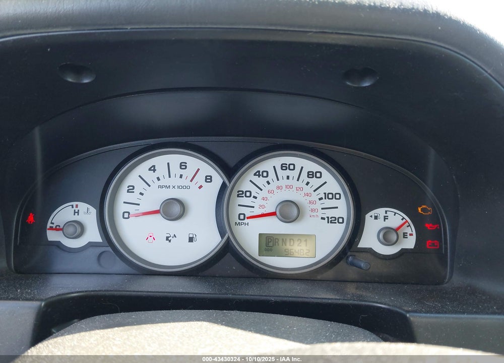 2005 FORD ESCAPE XLT VIN: 1FMYU931X5KC70229