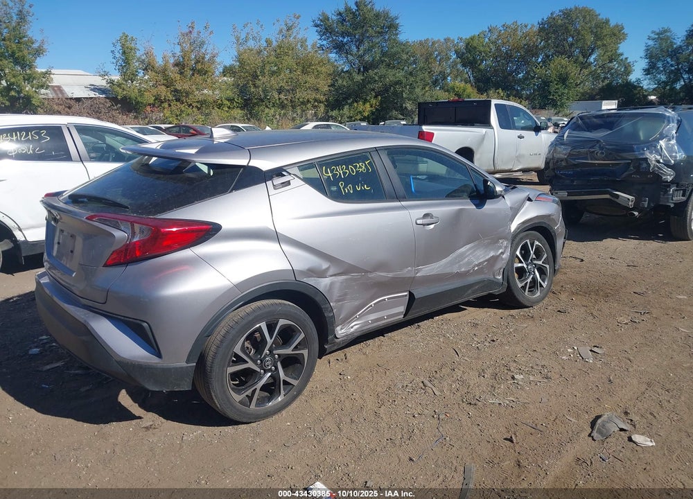 2020 TOYOTA C-HR XLE VIN: JTNKHMBX3L1090256