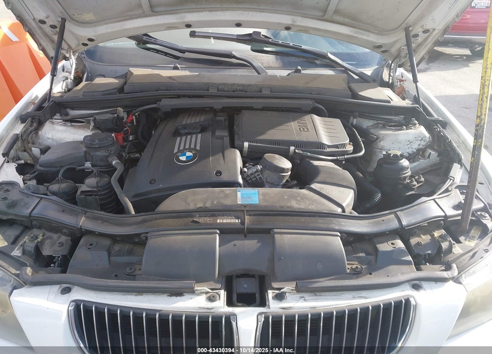 2008 BMW 3 SERIES VIN: WBAVB77588NM05786