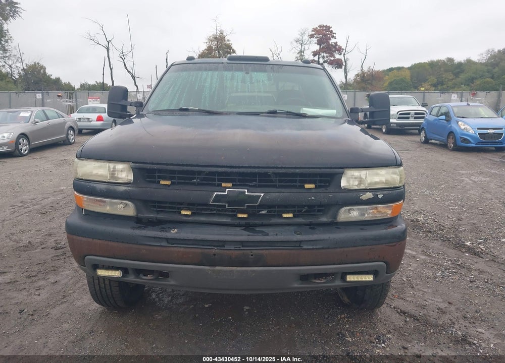 2001 CHEVROLET SILVERADO 1500 LS VIN: 1GCEK19T01E277383