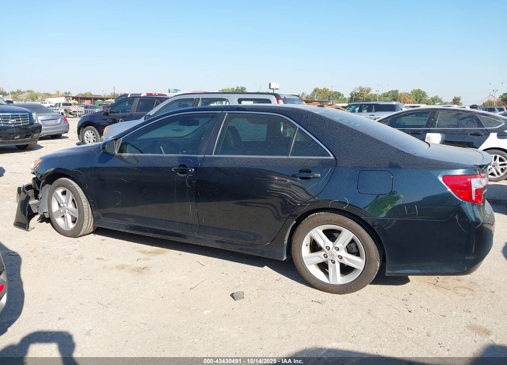 2014 TOYOTA CAMRY SE VIN: 4T1BF1FK6EU870773