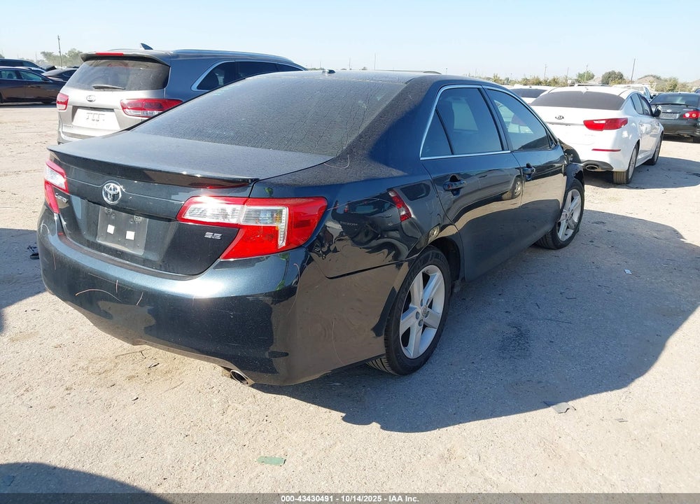2014 TOYOTA CAMRY SE VIN: 4T1BF1FK6EU870773