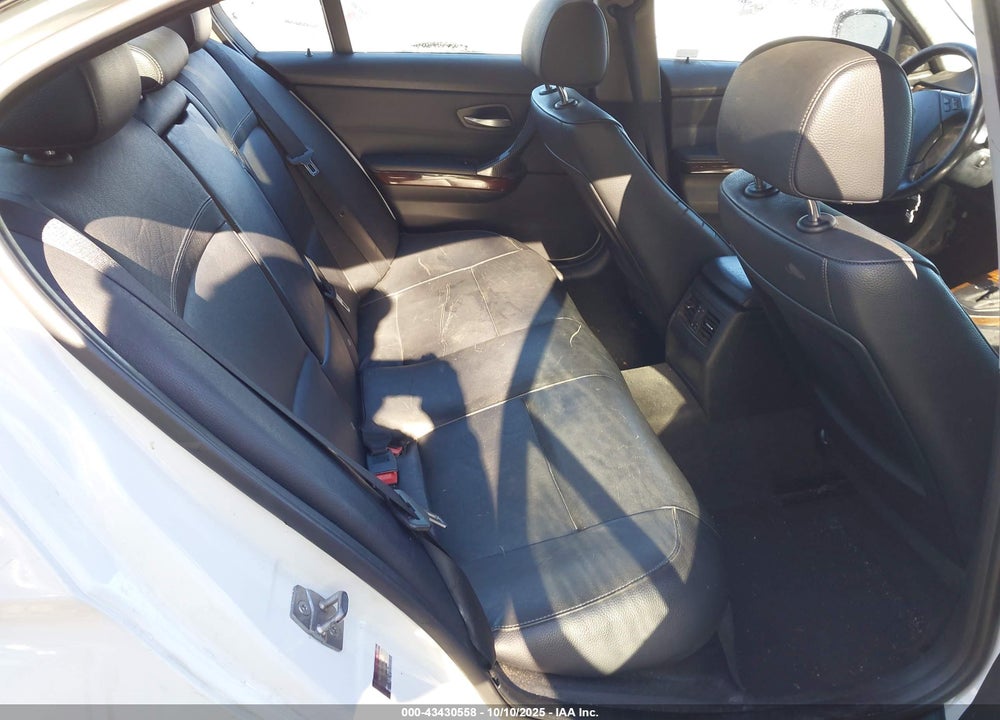 2011 BMW 328I XDRIVE VIN: WBAPK5C58BA659953