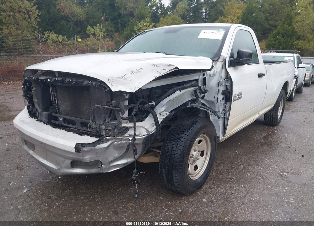 2016 RAM 1500 VIN: 3C6JR6DT8GG257406