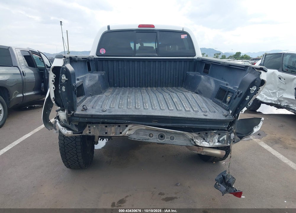 2006 TOYOTA TACOMA PRERUNNER V6 VIN: 5TEJU62N66Z217520