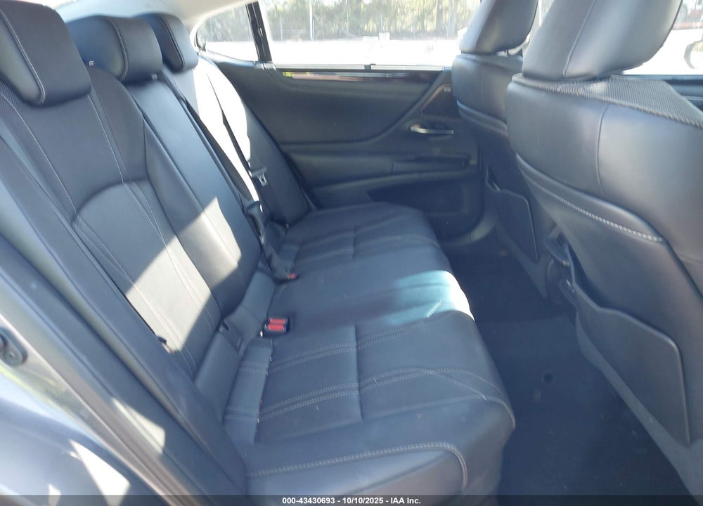 2021 LEXUS ES 300H ULTRA LUXURY VIN: 58AFA1C17MU005507