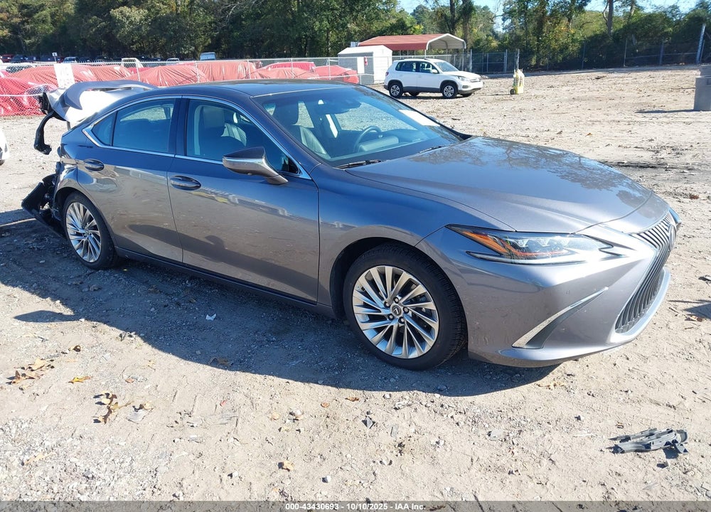 2021 LEXUS ES 300H ULTRA LUXURY VIN: 58AFA1C17MU005507