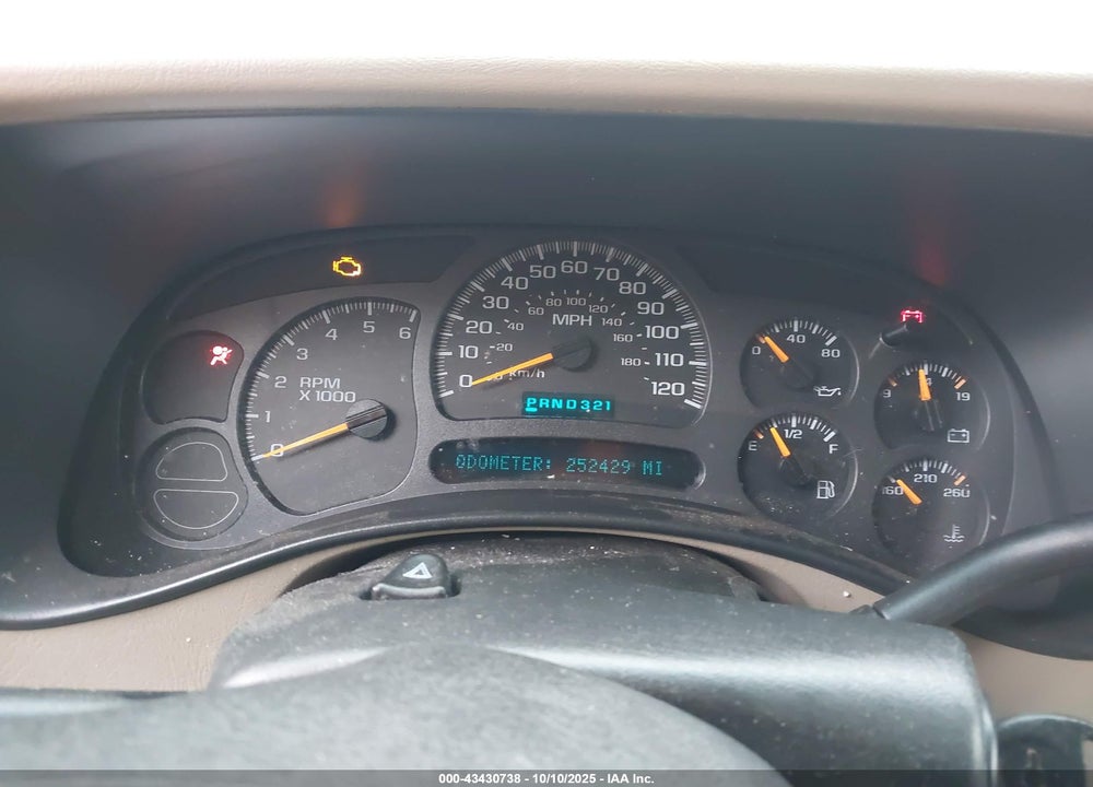 2004 CHEVROLET SUBURBAN 1500 LT VIN: 1GNFK16Z34J144049