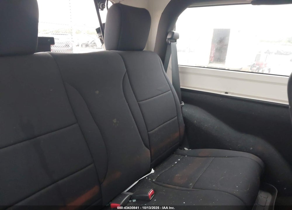 2010 JEEP WRANGLER / VIN: 1J4BA6D10AL133752