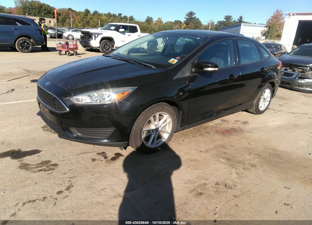 2015 FORD FOCUS VIN: 1FADP3F29FL212870