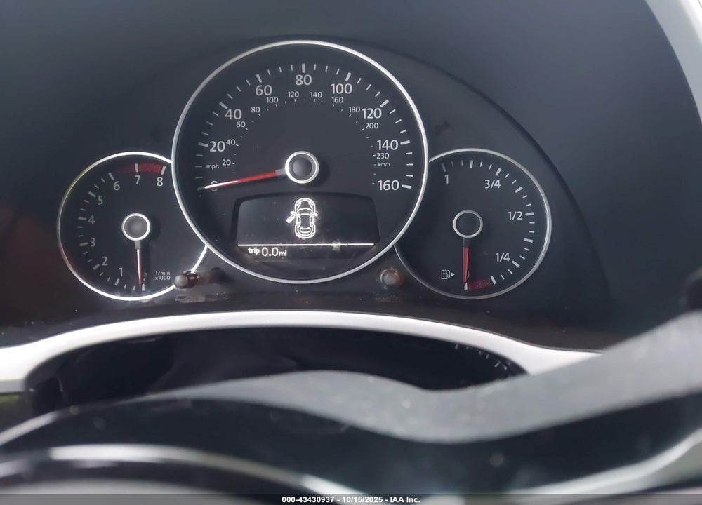 2012 VOLKSWAGEN BEETLE 2.0T TURBO VIN: 3VWVA7AT3CM608873