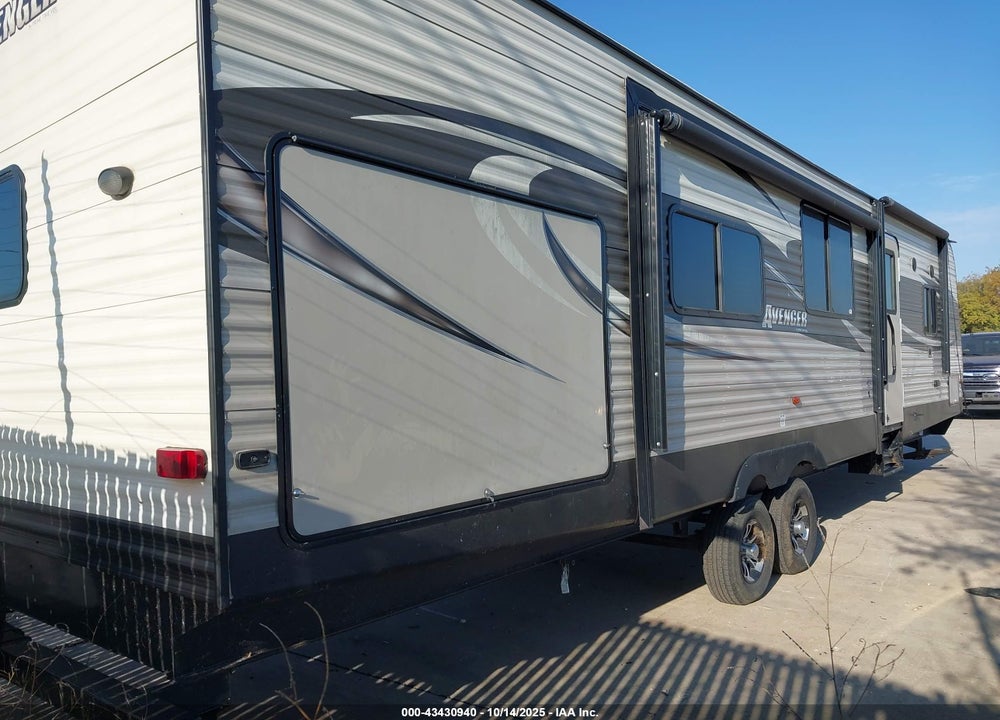 2017 FOREST RIVER AVENGER 32QBI TRAVEL TRAILER VIN: 5ZT2AVXB4HB914258
