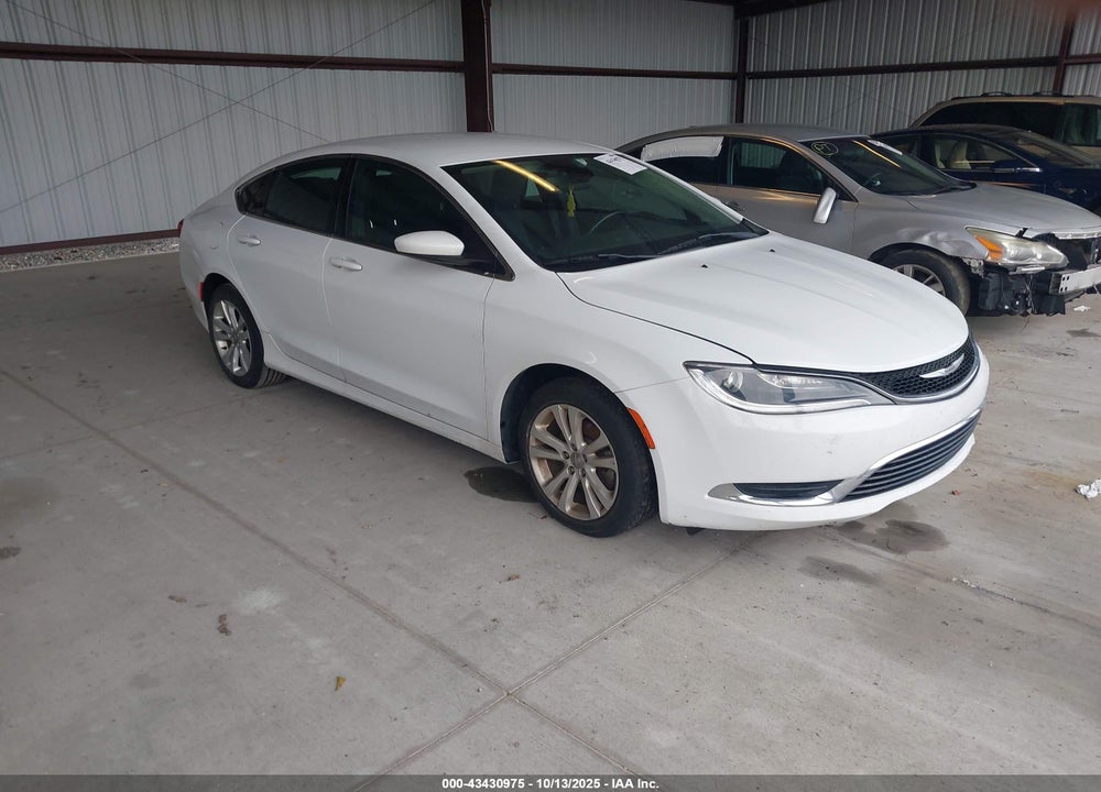 2016 CHRYSLER 200 LIMITED VIN: 1C3CCCAB8GN162773