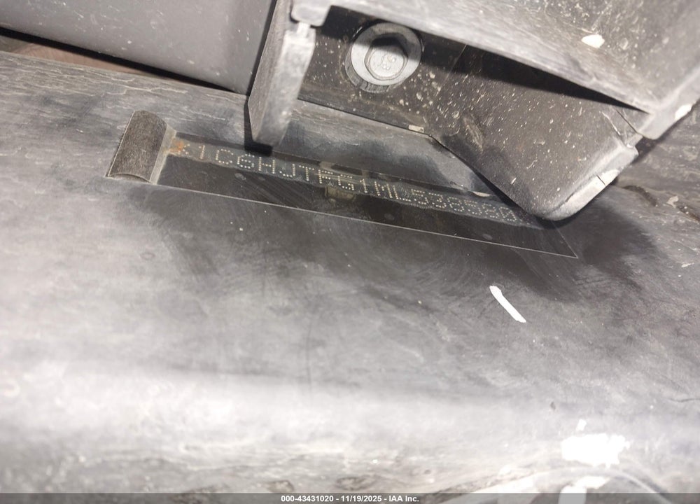 2021 JEEP GLADIATOR OVERLAND 4X4 VIN: 1C6HJTFG1ML538580