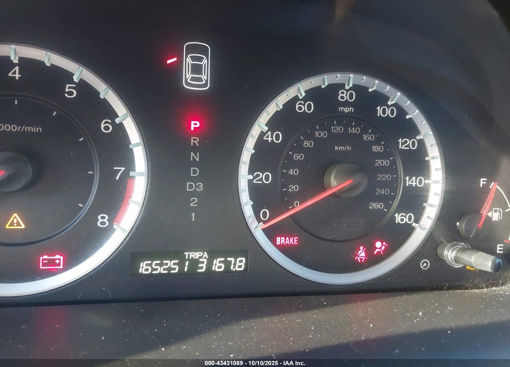 2010 HONDA ACCORD VIN: 1HGCS1B34AA008474