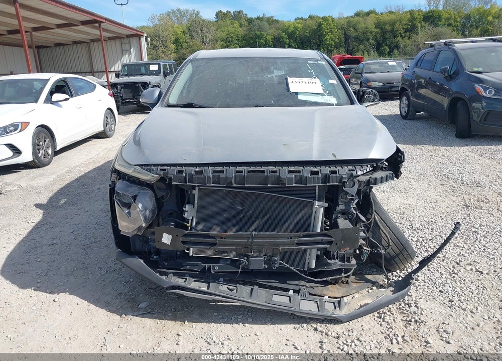 2020 HYUNDAI SANTA FE VIN: 5NMS23AD6LH198559