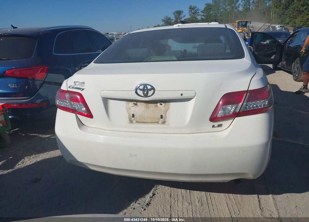 2011 TOYOTA CAMRY LE VIN: 4T1BF3EK4BU731038