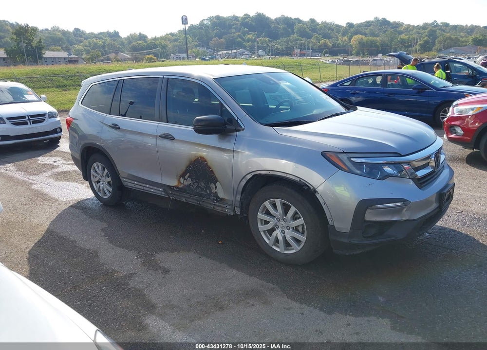 2019 HONDA PILOT LX VIN: 5FNYF6H10KB025664