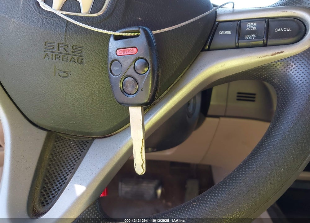 2010 HONDA CIVIC VIN: 19XFA1F87AE076608