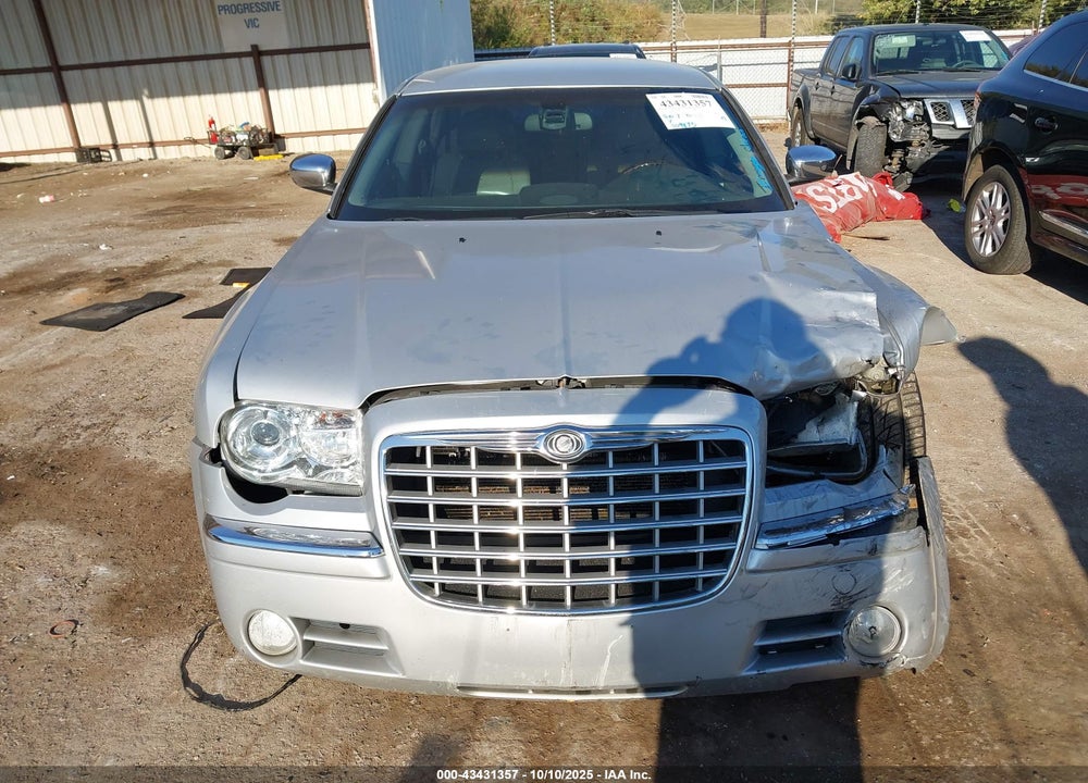2007 CHRYSLER 300 VIN: 2C3KA63H47H753129