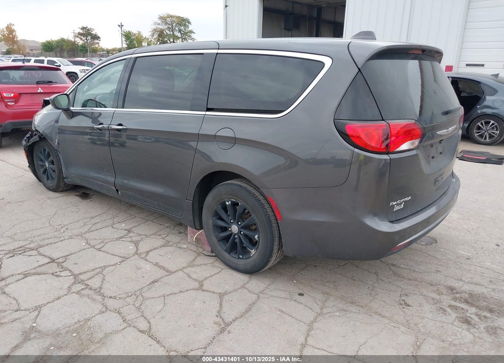 2019 CHRYSLER PACIFICA TOURING PLUS VIN: 2C4RC1FGXKR610201