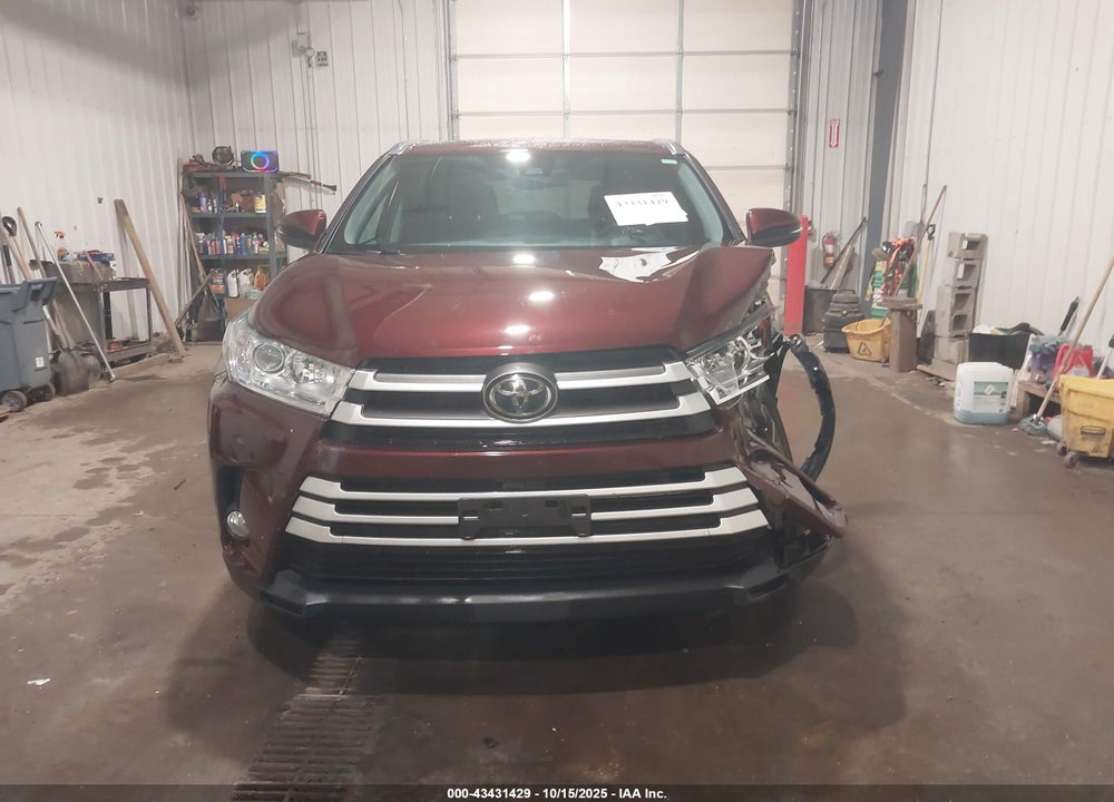 2019 TOYOTA HIGHLANDER XLE VIN: 5TDJZRFH3KS706777