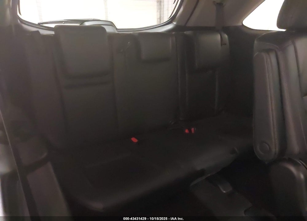 2019 TOYOTA HIGHLANDER XLE VIN: 5TDJZRFH3KS706777