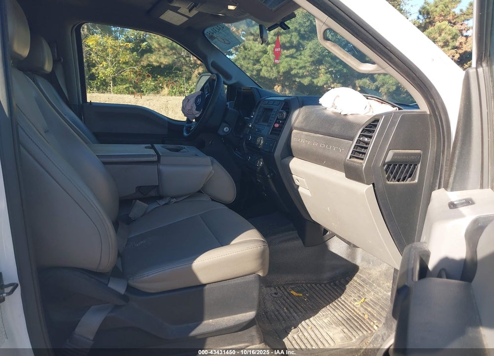 2018 FORD F-350 XL VIN: 1FT8W3BT7JEC62385