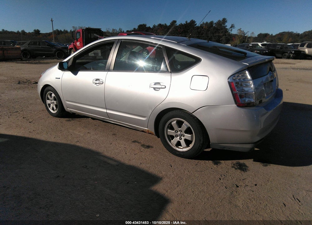 2008 TOYOTA PRIUS VIN: JTDKB20U087729555