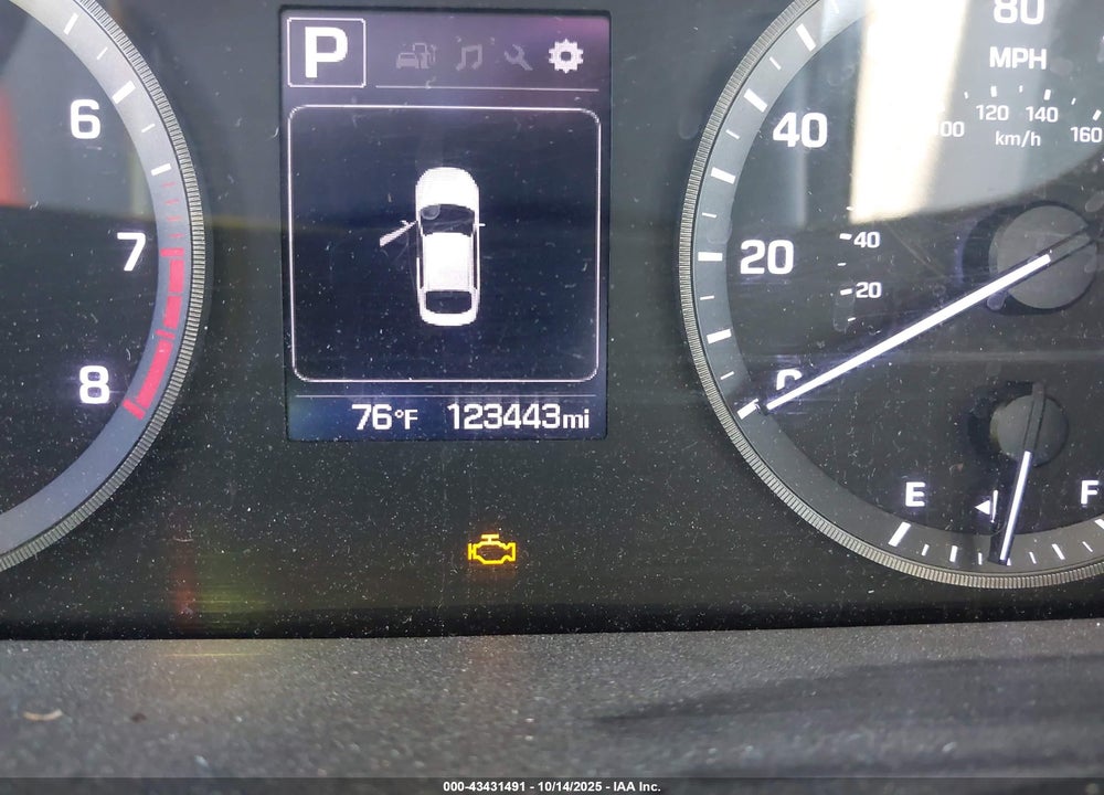 2016 HYUNDAI SONATA SE VIN: 5NPE24AFXGH276550