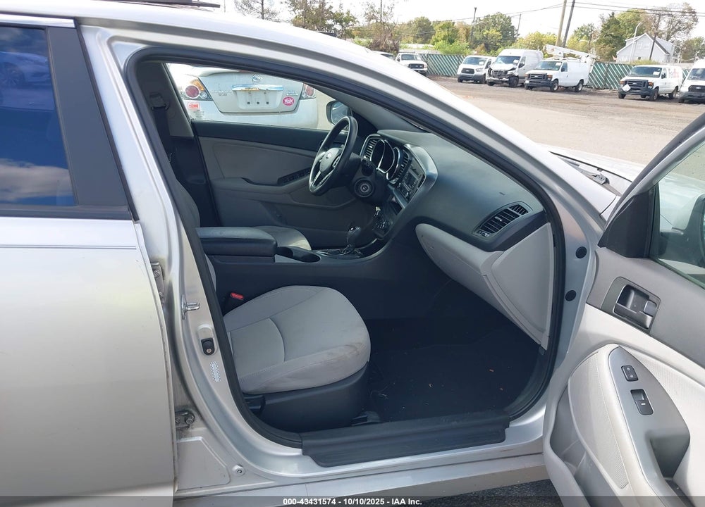 2013 KIA OPTIMA VIN: KNAGM4A73D5373366