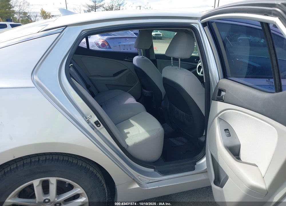 2013 KIA OPTIMA VIN: KNAGM4A73D5373366