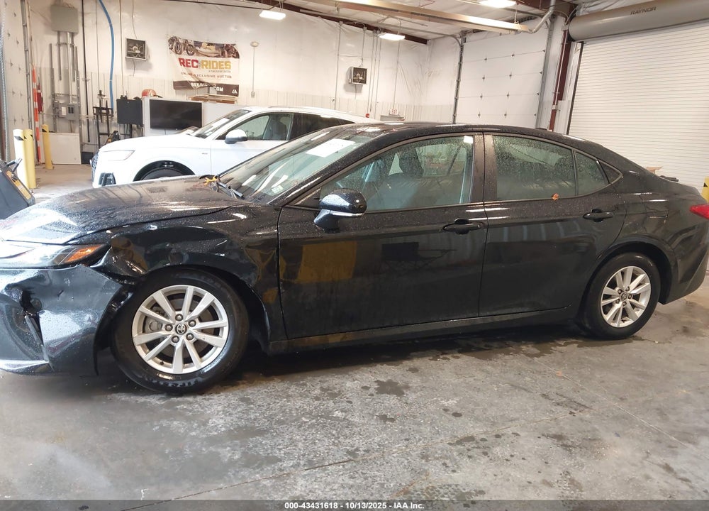 2025 TOYOTA CAMRY VIN: 4T1DBADK5SU500160