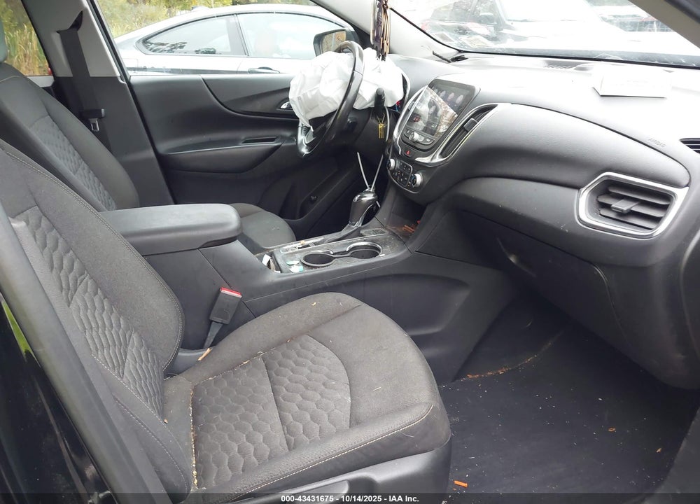 2019 CHEVROLET EQUINOX LT VIN: 3GNAXUEV7KL250991
