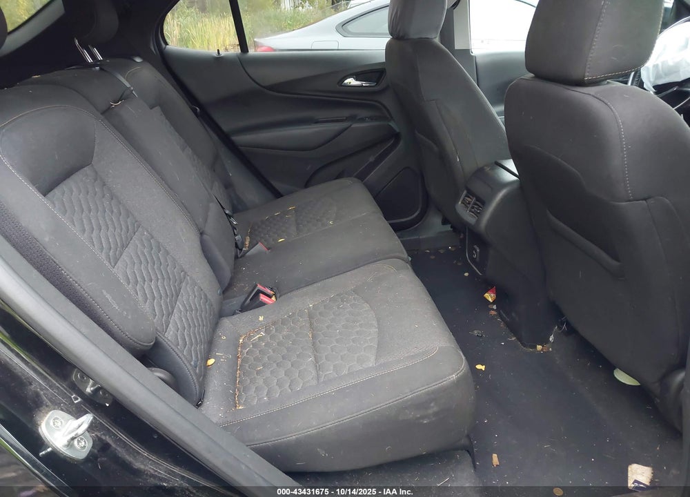 2019 CHEVROLET EQUINOX LT VIN: 3GNAXUEV7KL250991