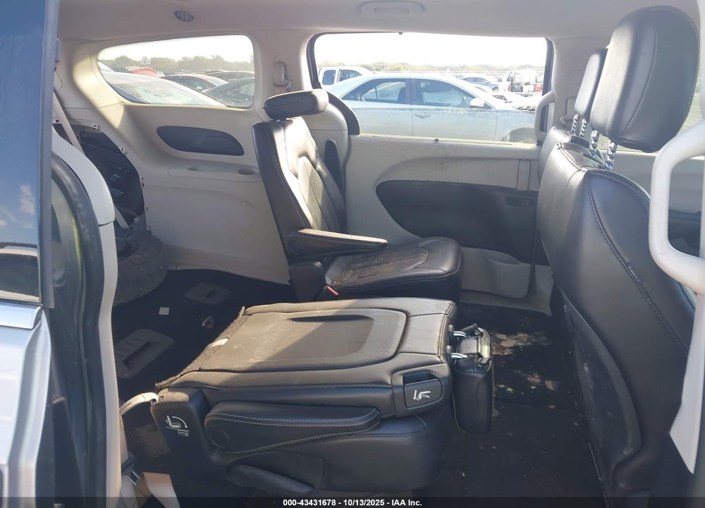 2020 CHRYSLER VOYAGER LXI VIN: 2C4RC1DG7LR266203