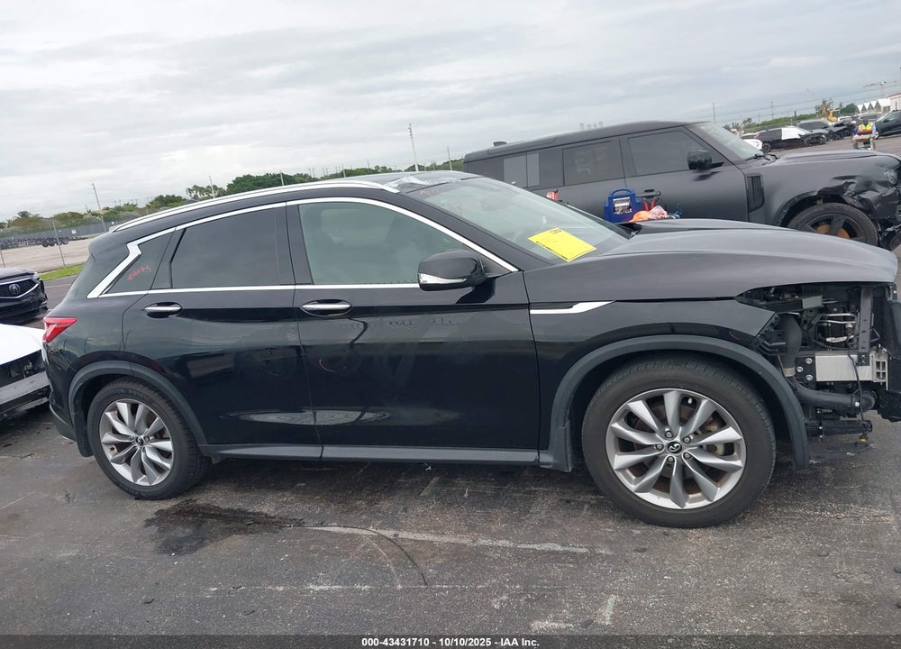 2019 INFINITI QX50 LUXE VIN: 3PCAJ5M14KF137237