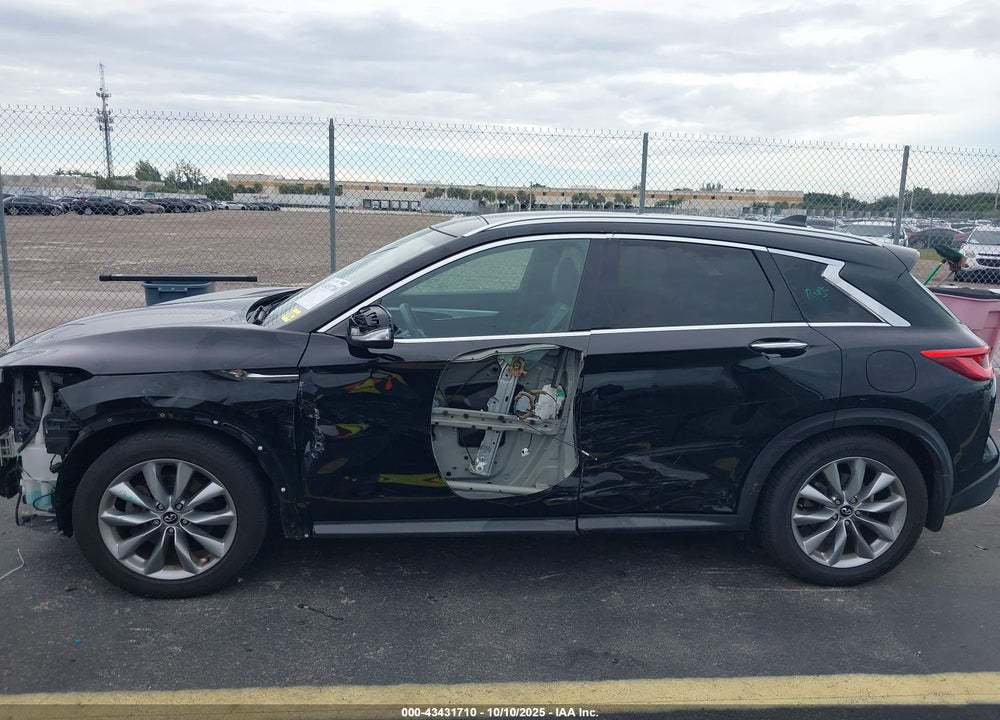 2019 INFINITI QX50 LUXE VIN: 3PCAJ5M14KF137237