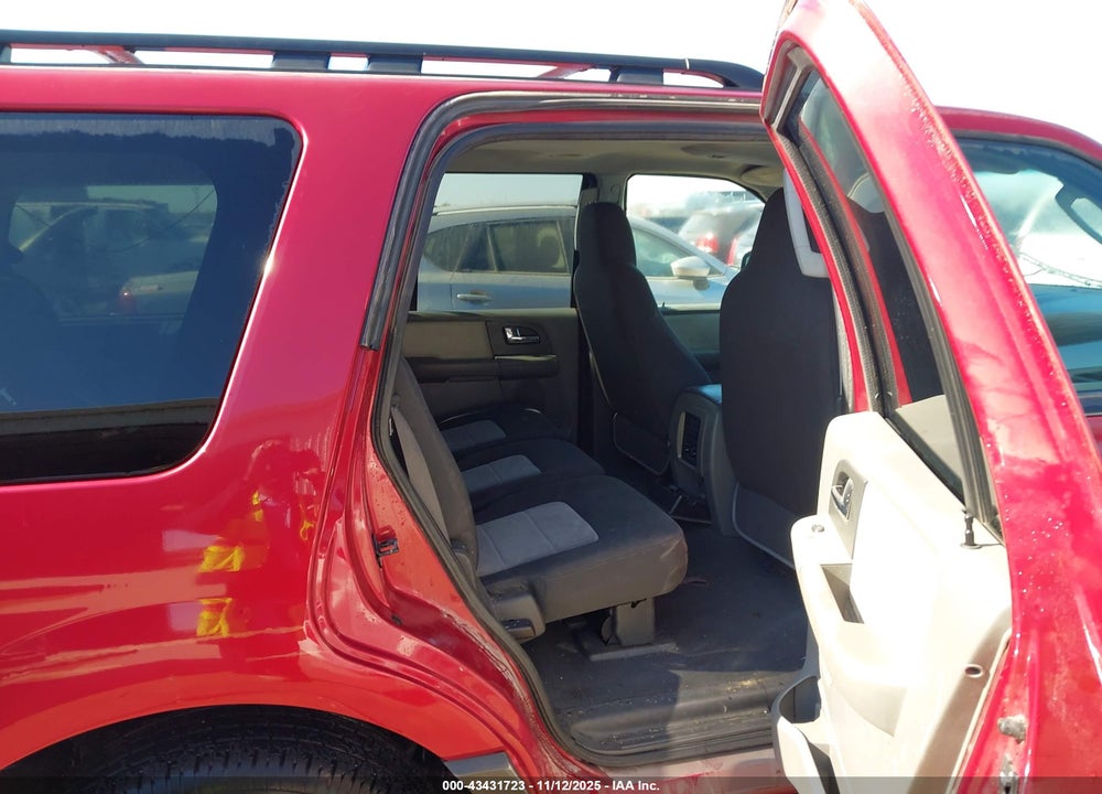 2005 FORD EXPEDITION VIN: 1FMPU16515LB09189