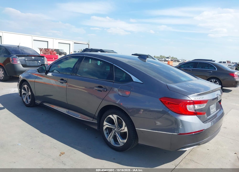 2018 HONDA ACCORD VIN: 1HGCV1F51JA085256