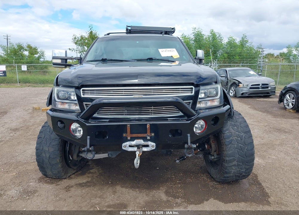 2012 CHEVROLET AVALANCHE 1500 LTZ VIN: 3GNTKGE71CG133248